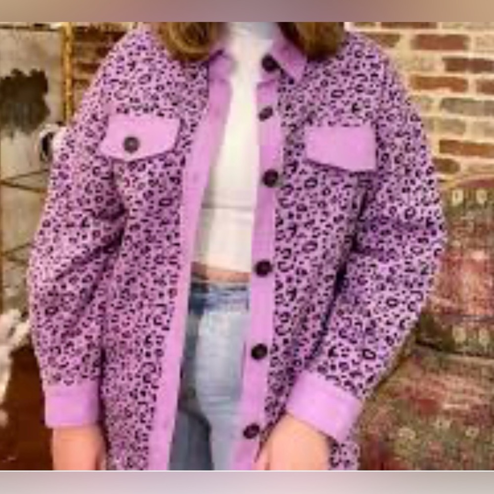 MainStrip Purple Leopard Shacket NWOT - Size Medium
